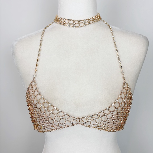 Amber Sceats x REVOLVE Festival Ready Chain Bra in Gold - Picture 2 of 12